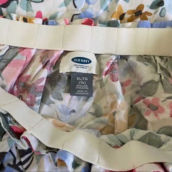 Old Navy - white floral pattern mini skirt - Picture 7 of 7